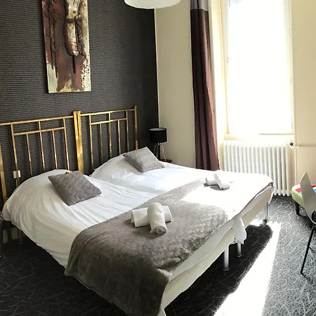 Regina Hotel 2*